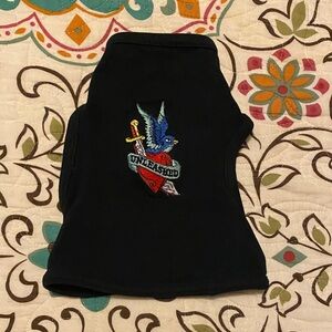 SALE!!!! PRICE DROP 🔥 Black Dog Tshirt with Embroidered Design